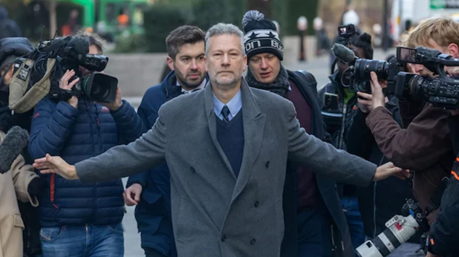 রাশিয়াপন্থী বক্তব্যের বিনিময়ে ঘুষ: প্রাক্তন এমপির সাড়ে ১০ বছরের কারাদণ্ড